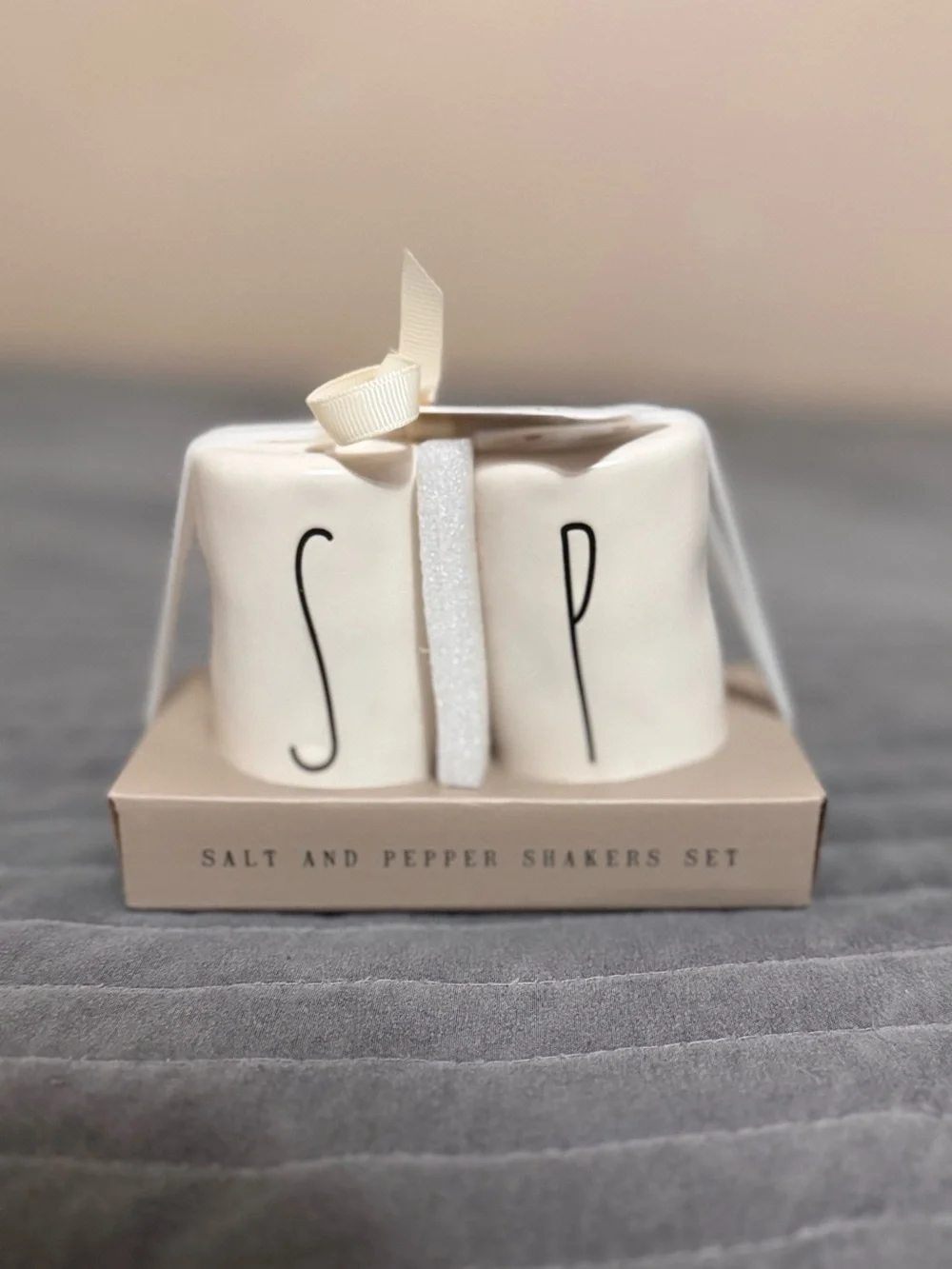 Rae Dunn Salt Pepper Shaker Set